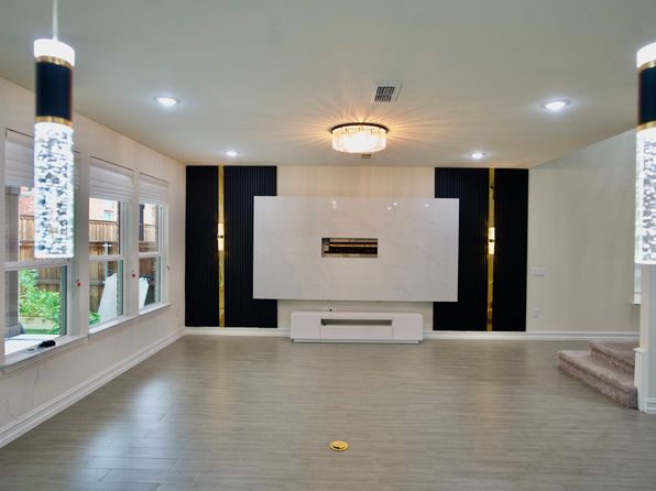 224 Lee Roy Jordan St