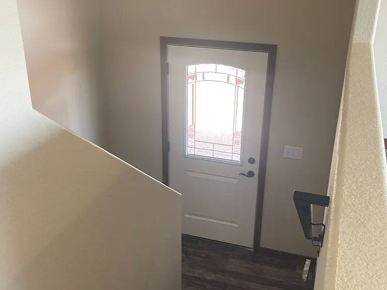 656 Civil Way — Photo 18