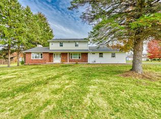 250 Webster Rd, Webster, NY 14580