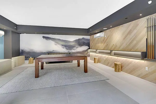 Rented by Artur Gutman, LREB | media 23