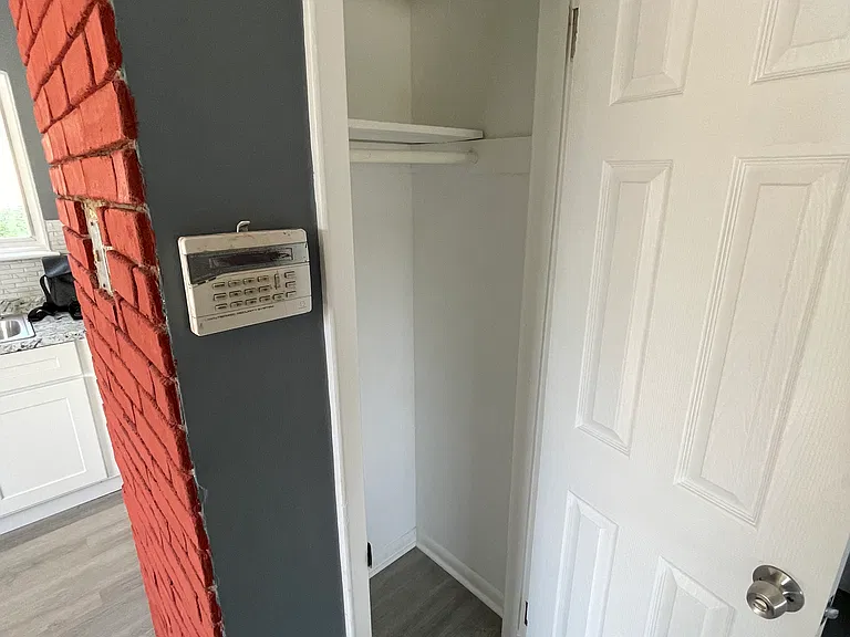 33 Terrill Rd — Photo 10