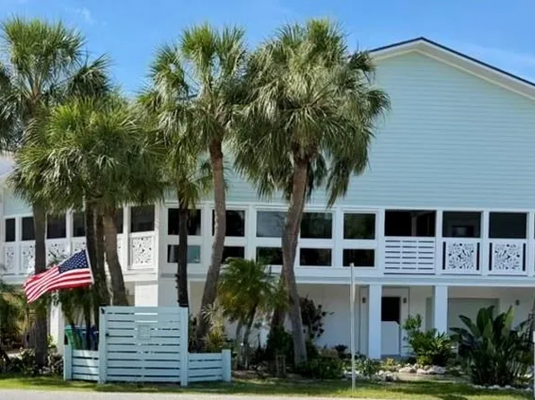 302 72ND STREET #A, BRADENTON BEACH, FL 34217