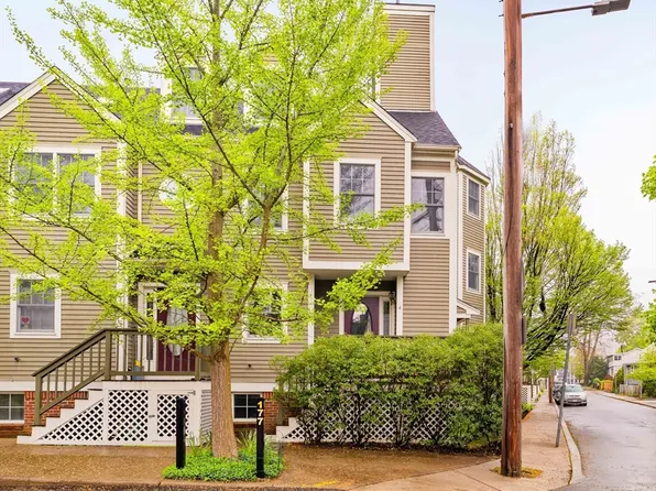 177 Pemberton St Unit 4, Cambridge, MA 02140