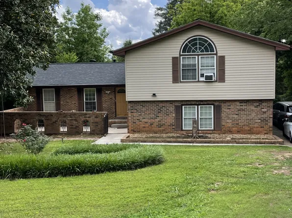 4769 Dunover Cir, Dunwoody, GA 30360