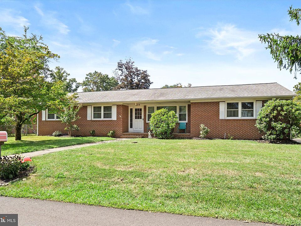 814 East Dr, Bordentown, NJ 08505 Zillow