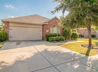 5813 Deck House Rd, Fort Worth, TX 76179