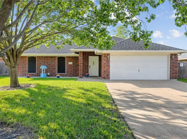 1205 Roanoke Ct, College Station, TX 77845
