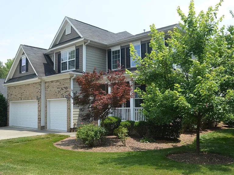 3611 Katie Ln — Photo 2