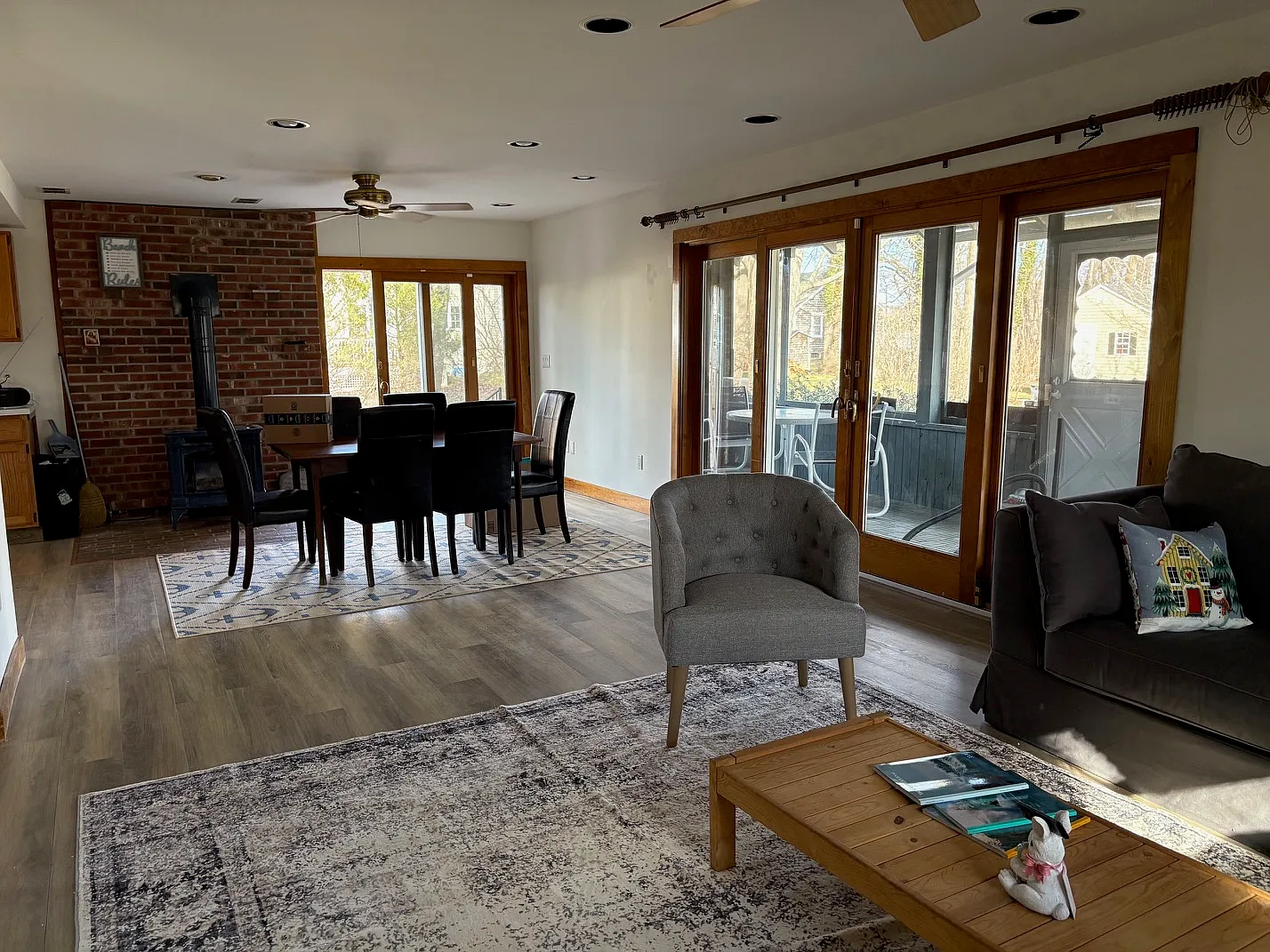 4 bed, 1170 sqft, $3,750 — Photo 3