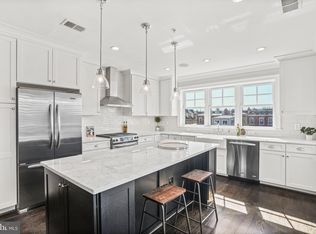 1738 Park Rd NW APT 4, Washington, DC 20010