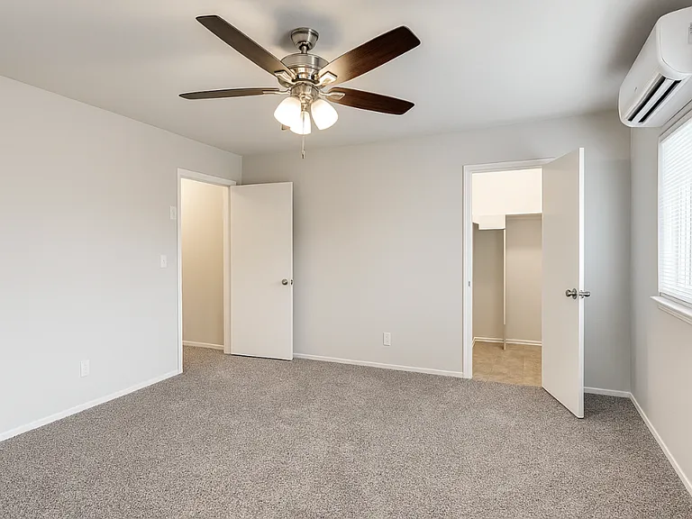 8026 E 4th Pl — Photo 14