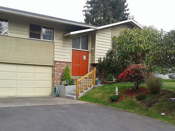 Large 2 car garage