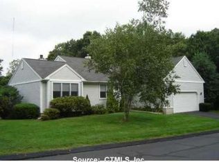 1 Canterbury Rd, Hamden, CT 06514