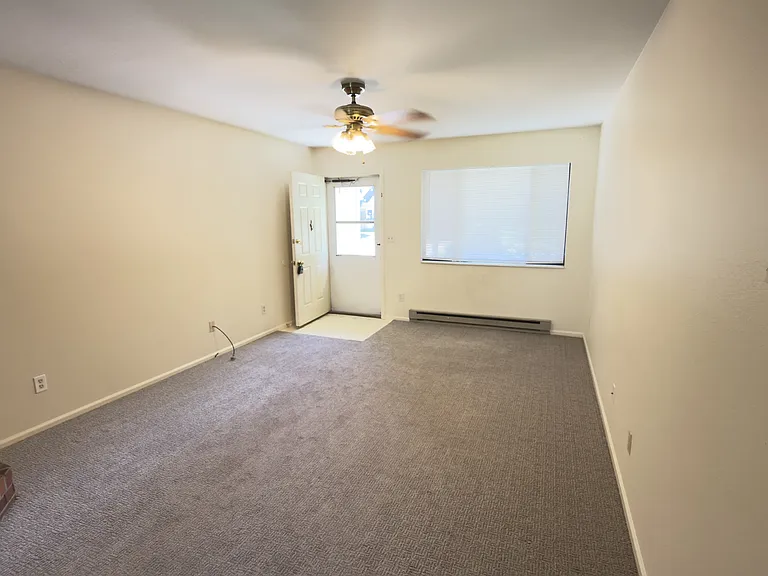 2718 Sagebrush Dr — Photo 4