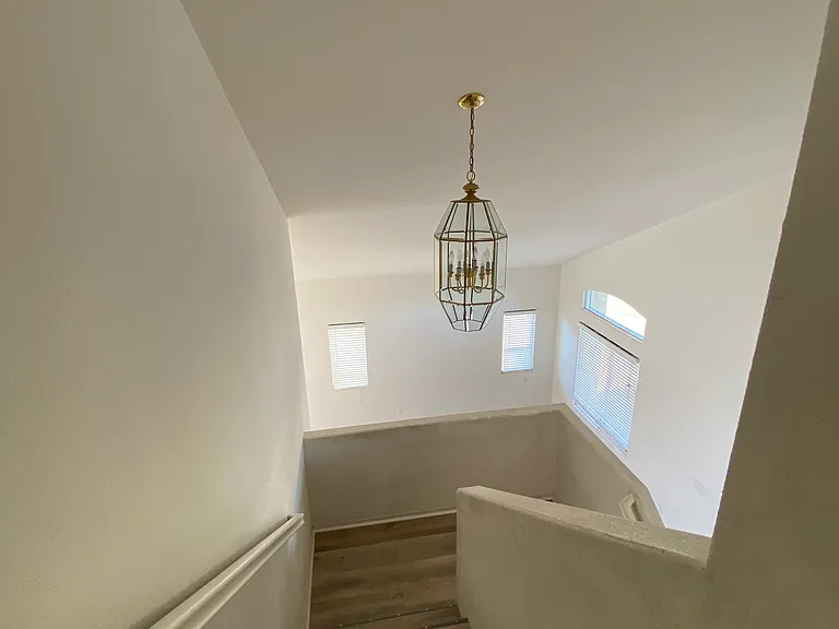 14243 Palm Ct — Photo 19
