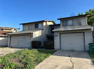 819-821 Dundee Way #819, Stockton, CA 95210