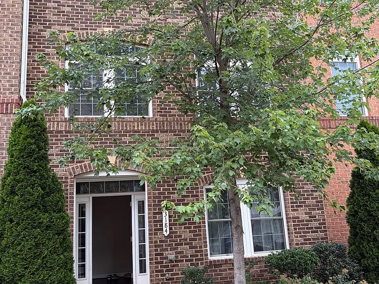 3184 Yeager Dr — Photo 10