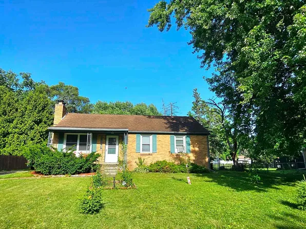 1241 Pius St, Saginaw, MI 48638