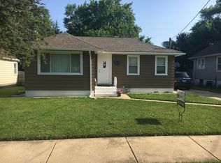 1116 Superior St, Aurora, IL 60505