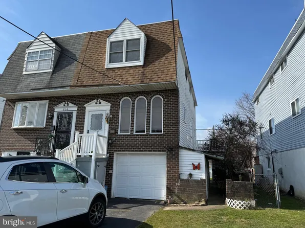 812 School Ln, Folcroft, PA 19032