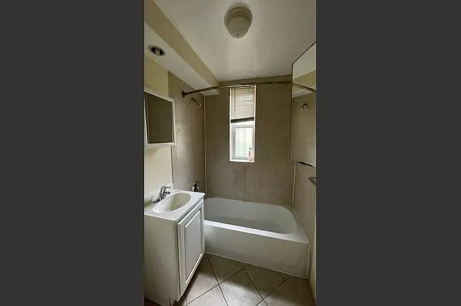 1 bed, 1.0 bath, 797 sqft, $1,500 — Photo 2