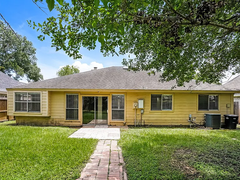 15022 Mulberry Meadows Dr — Photo 16