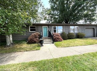 138 S Middle St, Columbiana, OH 44408