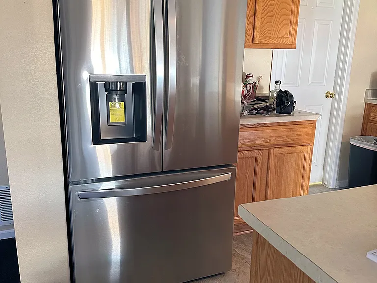 983 Canary Ct — Photo 38