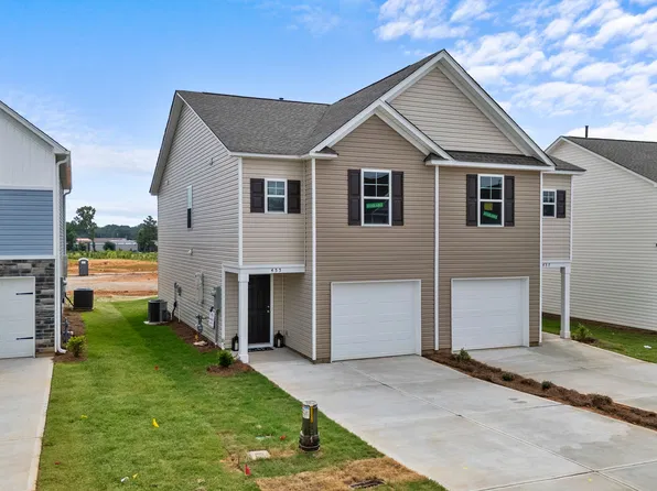 588 Seaborn Cir, Pendleton, SC 29670
