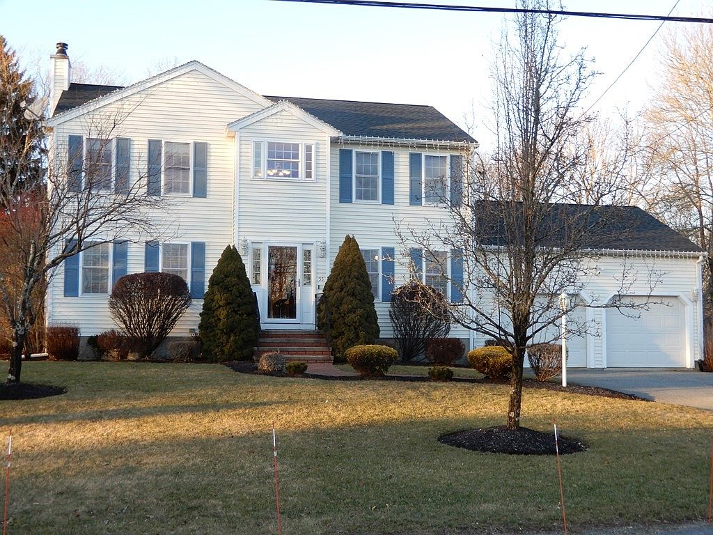 55 Green St, Bridgewater, MA 02324 Zillow