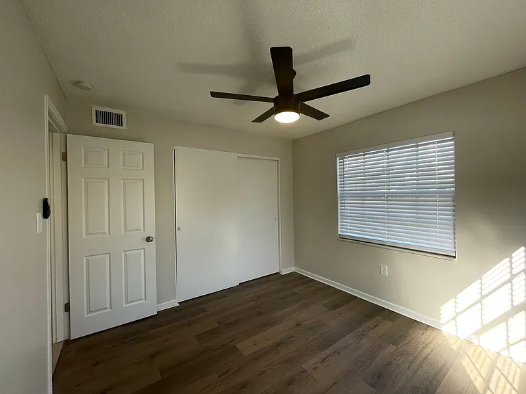 1223 Pamela St — Photo 26