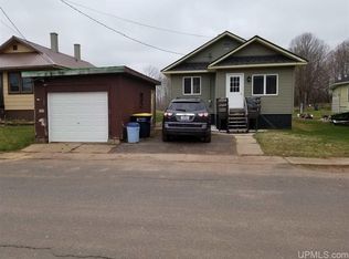 1306 Palms St, Bessemer, MI 49911