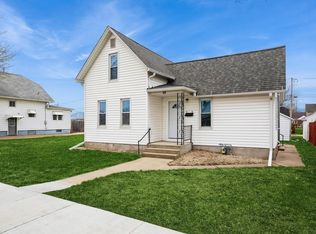 707 19th Ave, Fulton, IL 61252