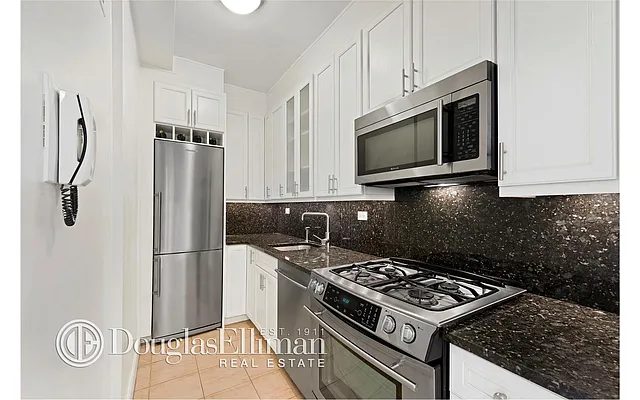 Sold by Douglas Elliman | media 12