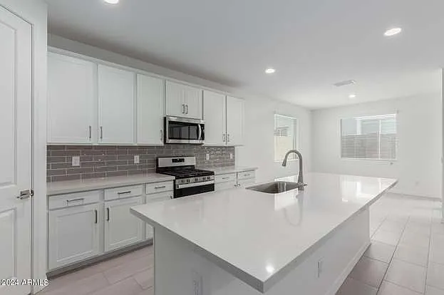 9427 E Steno Ave — Photo 18