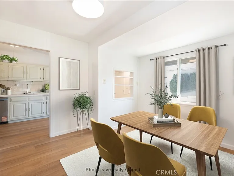 3757 York Blvd — Photo 11