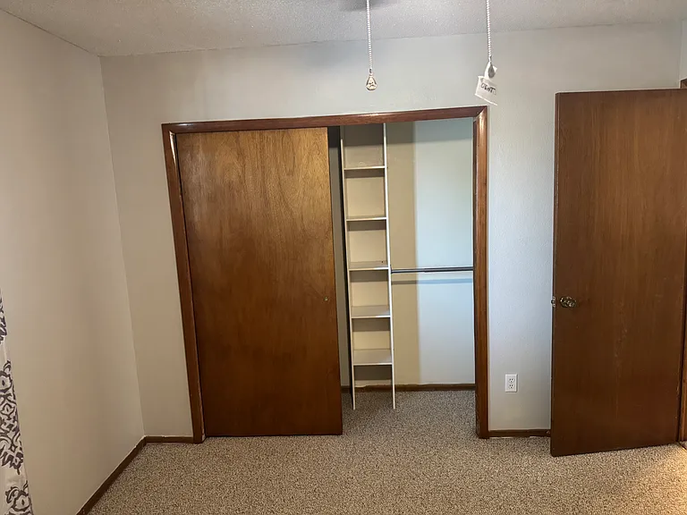 636 Starlight Dr — Photo 1