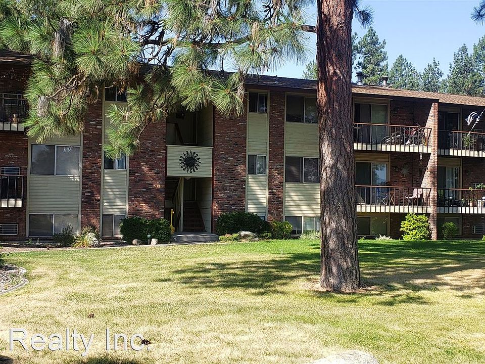 1st image of 13428 E 20th Ave #5
