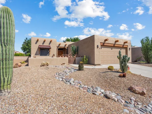 620 W Greenview Pl, Green Valley, AZ 85614