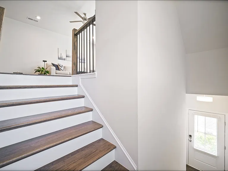 1595 Ridgebrook Downs — Photo 13