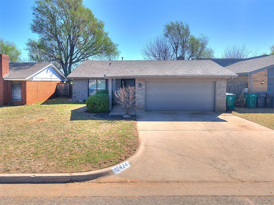 1st image of 12424 Clarence Ct