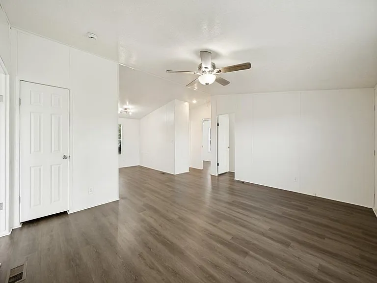 4654 Old Howard Rd — Photo 5