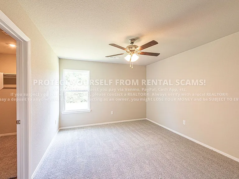 1151 E Sparrow Cir — Photo 6