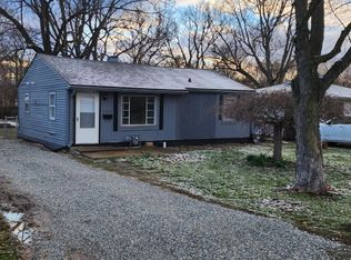 2015 State St, Anderson, IN 46012