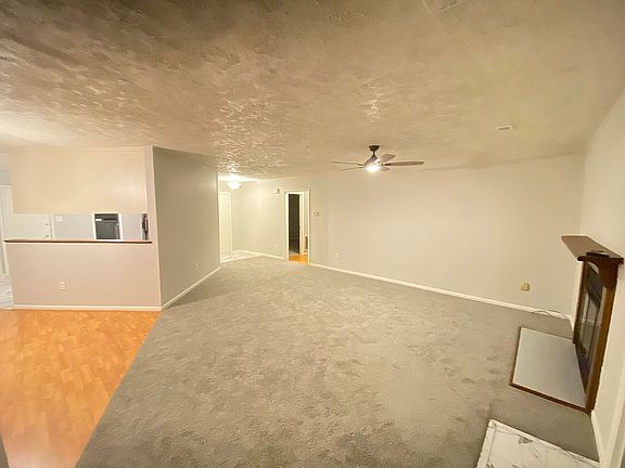 4th image of 266 Batson Dr