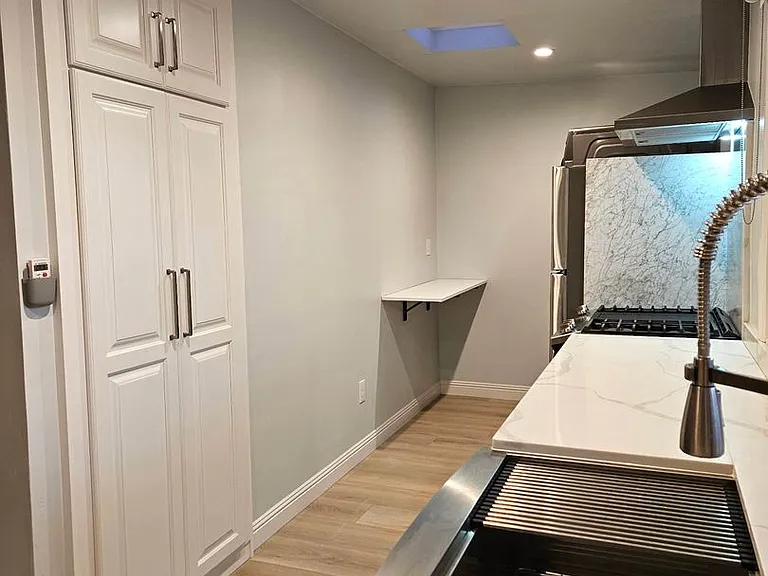1219 Deer Trail Ln — Photo 4