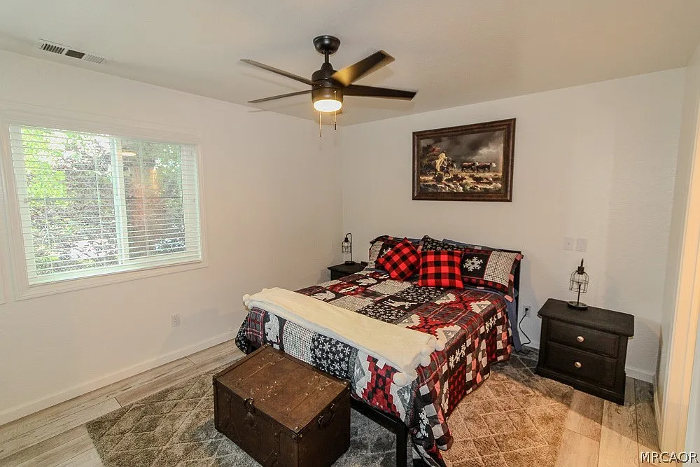 3 bed, 1785 sqft, $2,700 — Photo 3
