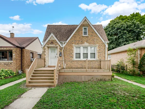 12151 Greenwood Ave, Blue Island, IL 60406