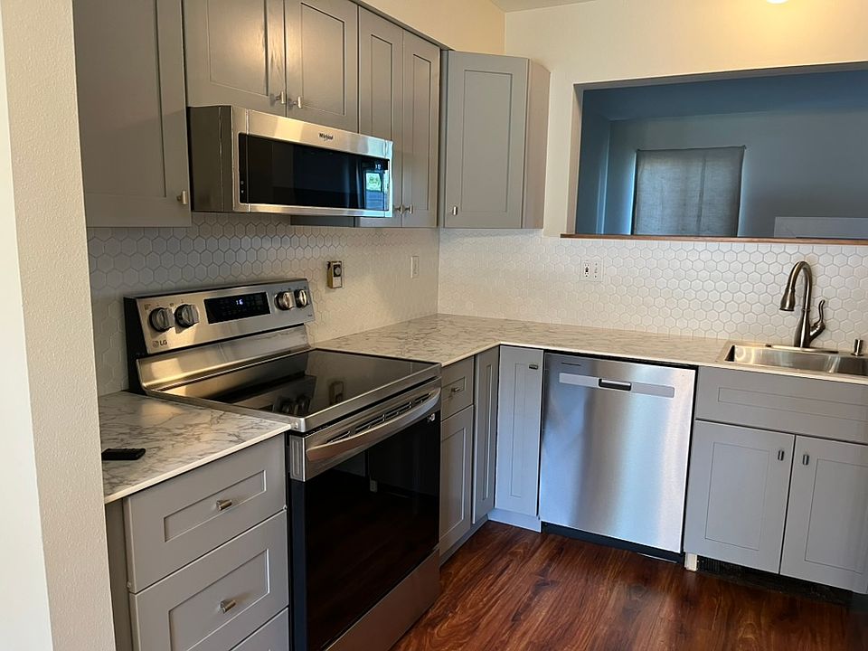Fully renovated kitchen. All new appliances