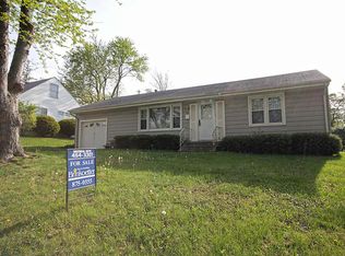 46 Reeder Dr, Decatur, IL 62521